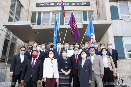 ВИДЕО: Зөвхөн монгол хүнийг дэмж, монголчууд ЧАДНА
