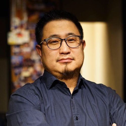 Д.Түмэн-Өлзий: Цүнх барьж, зангиа зүүсэн залуусаас ичдэг мэдрэмжээ зоригтойгоор давлаа