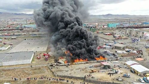 Орбитод хар цаасны үйлдвэрт гал гарлаа