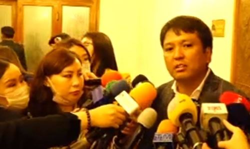 ШУУД: Зээлийн хүүг бууруулах талаар мэдээлэл хийж байна