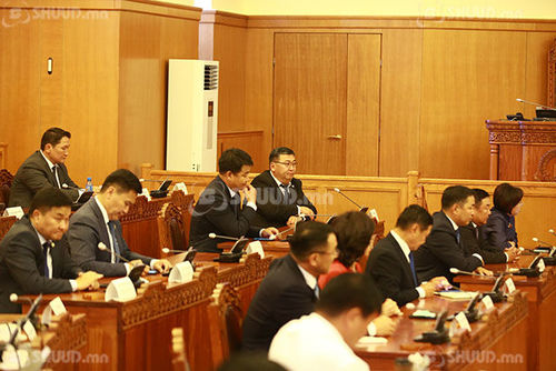 ШУУД: “Монгол Улсын Их Хурал 30 жил” ойн медалийг дэмжсэнгүй