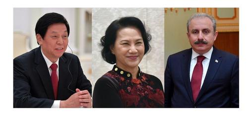 Парламентын тэргүүнүүд Г.Занданшатарт УИХ-ын даргаар дахин сонгогдсонд нь баяр хүргэлээ