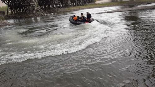 Орхон голд машинтайгаа живж, гурван хүн эндлээ
