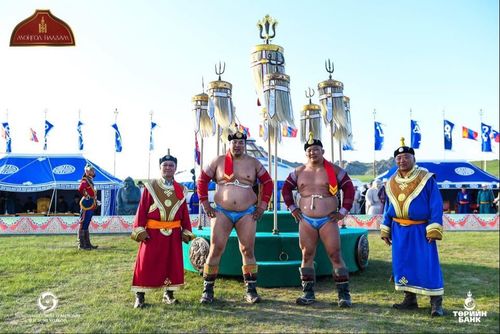 П.Бүрэнтөгс: Би хийморио бодоод чонын зурагтай Төрийн банкны эко карт хэрэглэдэг