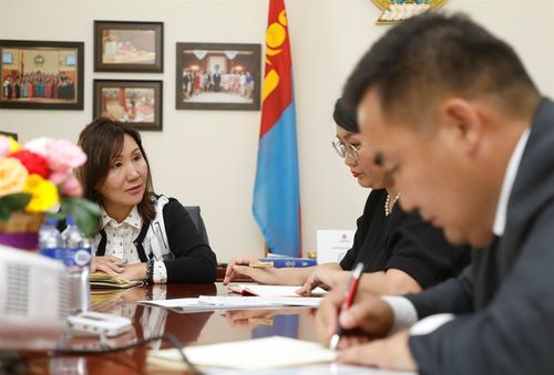 М.Оюунчимэг: Ирэх дөрвөн жилд МСҮТ-үүдийг онцгой анхаарч ажиллана