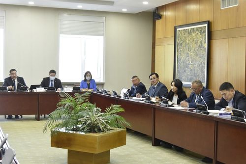 “Нотолж чадаагүй хөрөнгө бүр авлига”