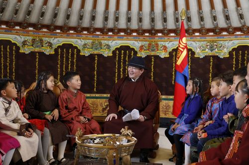 Х.Баттулга: Эрч хүчтэй монгол хүн болж төлөвшихийн төлөө эрдэмд шамдаж, хичээх хэрэгтэй