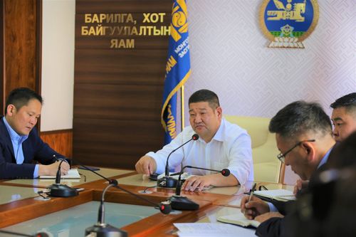 БХБ-ын сайд Б.Мөнхбаатар ипотекийн зээлийн хэрэгжилтийн талаар мэдээлэл солилцлоо