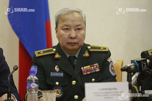 Г.Ариунбуян: БНТУ-д үүрэг гүйцэтгэсэн нэг алба хаагчид 16.2 сая төгрөгийг олгохоор шийдвэрлэсэн