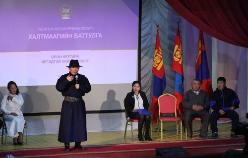 Ерөнхийлөгч Х.Баттулга Ховд аймгийн Булган суманд ажиллав