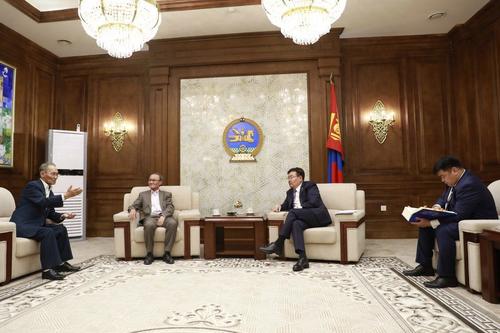 Монголын хамгийн том ном, “Монголын нууц товчоон”-ыг хэвлэх, түгээхэд дэмжлэг үзүүлэхээ амлалаа