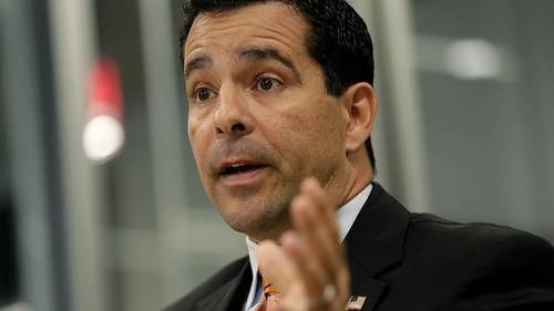 АНУ: Хятад, Орос улс  вакцин гарган авахад зориудаар саад болж байна