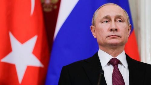 В.Путин нөлөөллөө алдаж байна