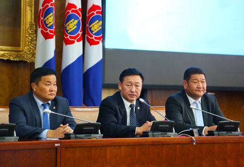 Д.Тогтохсүрэн: Зорилтот бүлэгт чиглэсэн 150 мянган айлын орон сууцны төслийг хэлэлцлээ