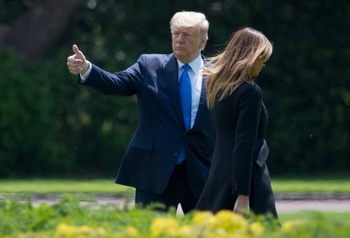 Трамп албан тушаалгүй, эхнэргүй үлдэж мэдэх нь