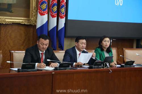 МАН Шүүхийн тухай хуулийг хэлэлцжээ