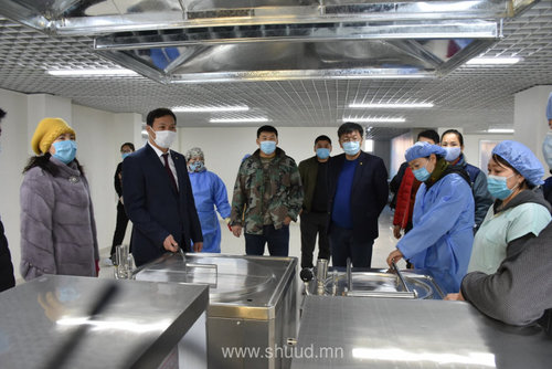 100 ор дэлгэхэд бэлэн байна