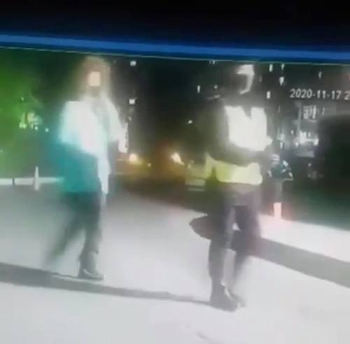 Цагдаа руу нулимж бүдүүлэг авирласан эмэгтэйг 250 мянган төгрөгөөр торгожээ