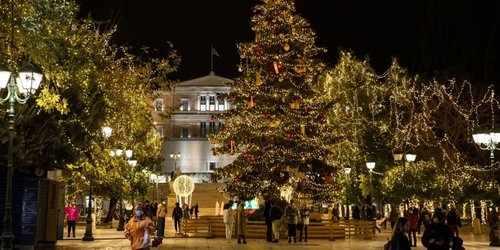 Грект Зул сар, шинэ жилийн зугаалгыг хориглов