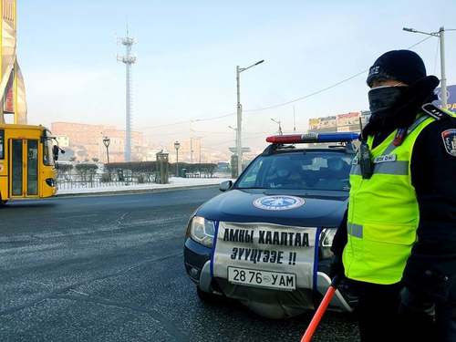 ЦЕГ: Нэг ч цагдаагийн хөл, гар хөлдөж хайрагдаагүй