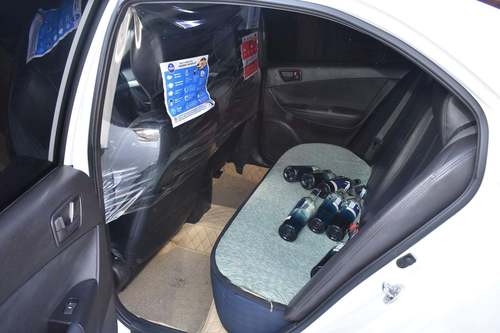 Буяны ажлын QR кодтой автомашинаар архи худалдаалж байжээ