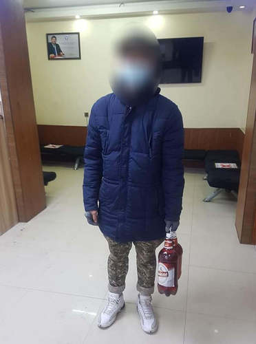 Гар дээрээс архи, согтууруулах ундаа худалдан борлуулсан үйлдлүүдийг илрүүлжээ