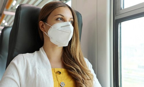 Герман: Энгийн амны хаалтны оронд FFP2 хаалт зүүх журам гаргана