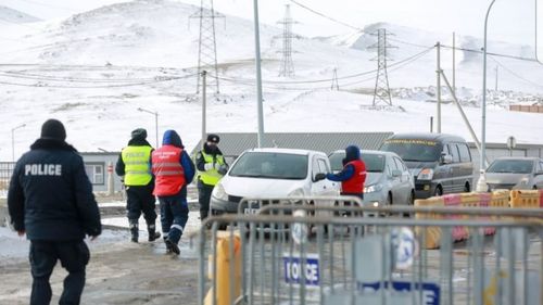 КОВИД-19: 16 аймгийн 73 сум хөл хориотой байна