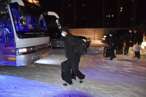 Он гарсаар хөдөлмөр эрхлэгч БНХАУ-ын 503 иргэнийг нутаг буцаалаа