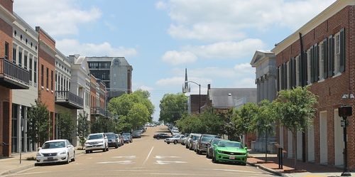 АНУ-ын нэгэн хот  оршин суугч нь болвол 6000 доллар өгөхөөр амлажээ