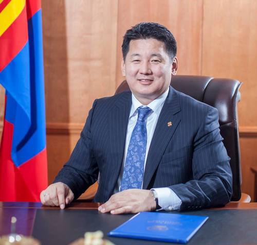 У.Хүрэлсүх: Тусгаар тогтнолоо бататган хамгаалж, хүн ардаа эрүүл энх, аз жаргалтай байлгахын төлөө зүтгэнэ