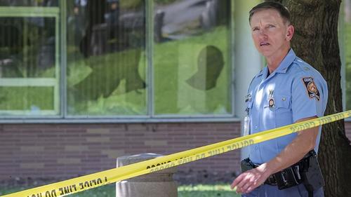 АНУ: Алжаал тайлах төвүүдэд гал нээсний улмаас 7 хүн амиа алджээ