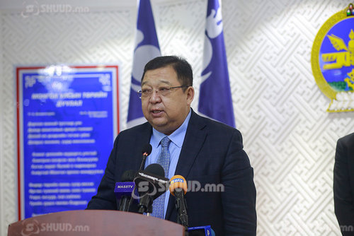 С.Эрдэнэ: Үйл ажиллагаа явуулж чадахгүй байгаа УИХ тарсан нь дээр