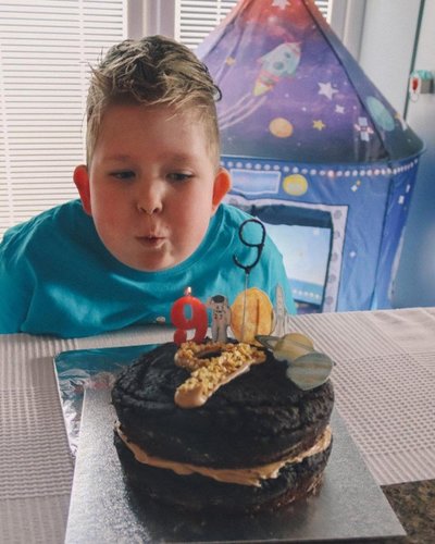 Шинжлэх ухааныг сөрж, гайхамшиг байдгийг харуулсан Ной хүү