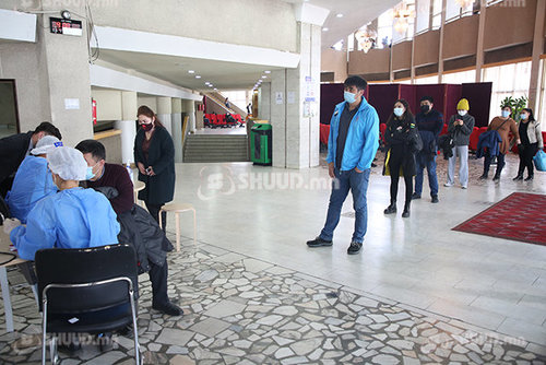 Улсын хэмжээнд нийт 547 521 хүн вакцины хоёр дахь тунгаа хийлгэжээ