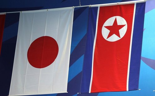 Япон Хойд Солонгосын эсрэг тавьсан хоригоо сунгав