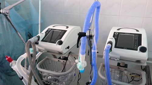 Босни: Хятадын уушгины аппаратаас болж өвчтөнүүд  нас баржээ