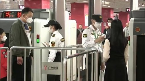 COVID-19: Шанхайд хязгаарлалтын арга хэмжээг чангатгав