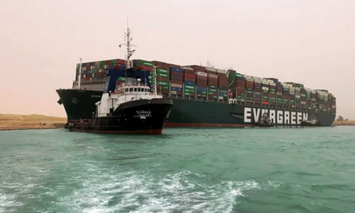 Эвер Гивенийг асар өндөр нөхөн төлбөрийг барагдуултал саатуулна