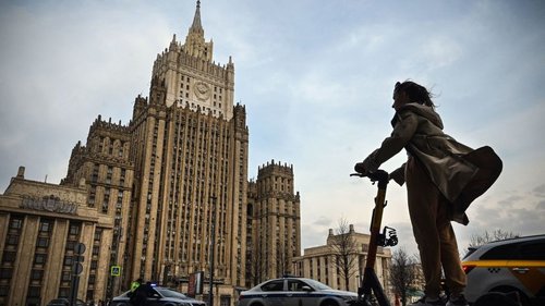 Москва, Прагын хооронд 1968 он эргэн ирэв