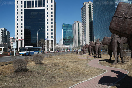 Улаанбаатарт 14 хэм дулаан байна