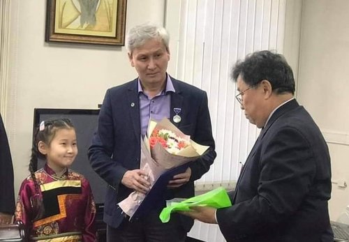 Эрдэни Жалцанов: Монголчууд биднийг нэгдмэл байгаач ээ гэдэг