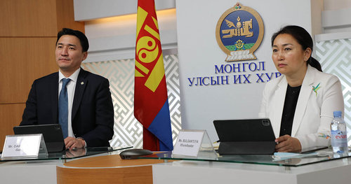 ОУПХ-ны Залуу парламентчдын олон улсын VII хуралд УИХ-ын гишүүн Х.Булгантуяа нар оролцож байна