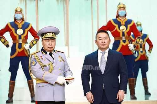 ВИДЕО: ОБЕГ-ын дарга Г.Ариунбуянд хошууч генерал цол хүртээв