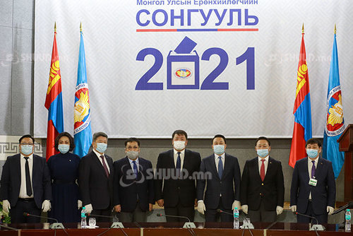 ФОТО: СЕХ МАН, 