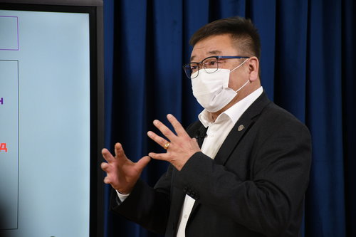 Коронавирусийн эсрэг вакцин хүний удмын мэдээлэлд нөлөөлөхгүй