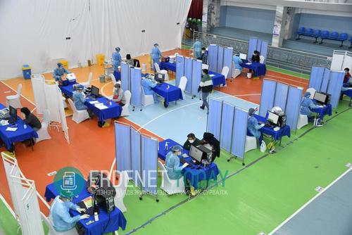 Эрдэнэт үйлдвэр цар тахлын голомтод ажиллаж буй эмч, сувилагчдаа урамшуулна