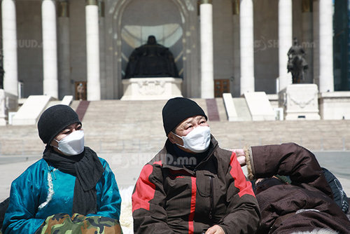 ХЭҮК өлсгөлөн зарлаж буй гишүүдийг хуурай дэвсгэр, салхины хаалтаар хангахыг шаардлаа