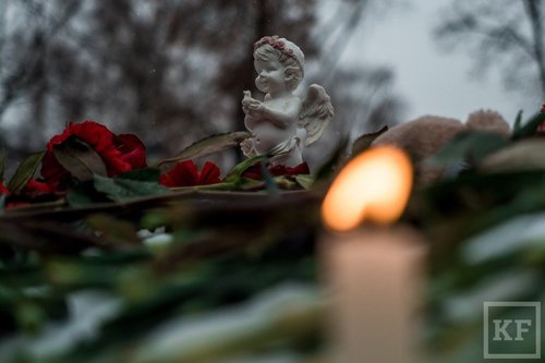 КАЗАНЬ: Татарстанд гашуудал зарлаж, бүх сургуулийн аюулгүй байдлыг чангатгав