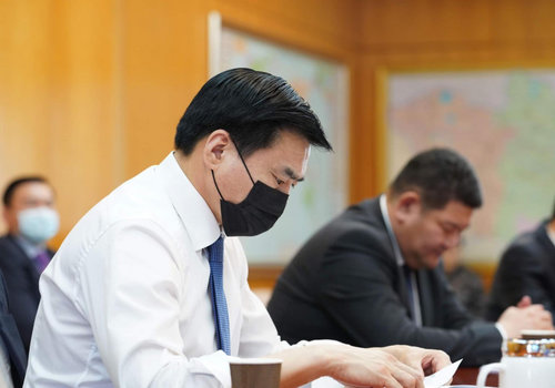 Орон зайн мэдээллийн суурь өгөгдлийн стандартыг батлуулах үүрэг өглөө